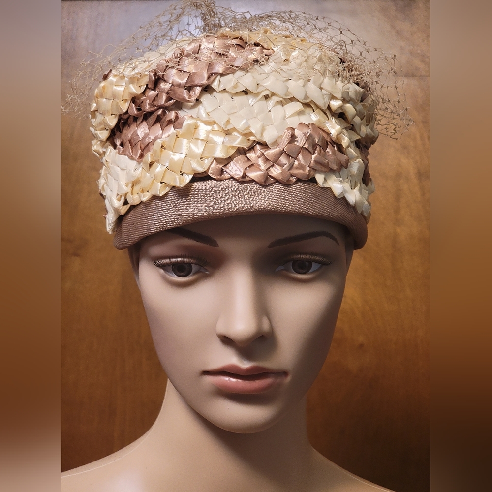 Vintage Women's Hat - Lustrous Cellophane Straw Union Made USA